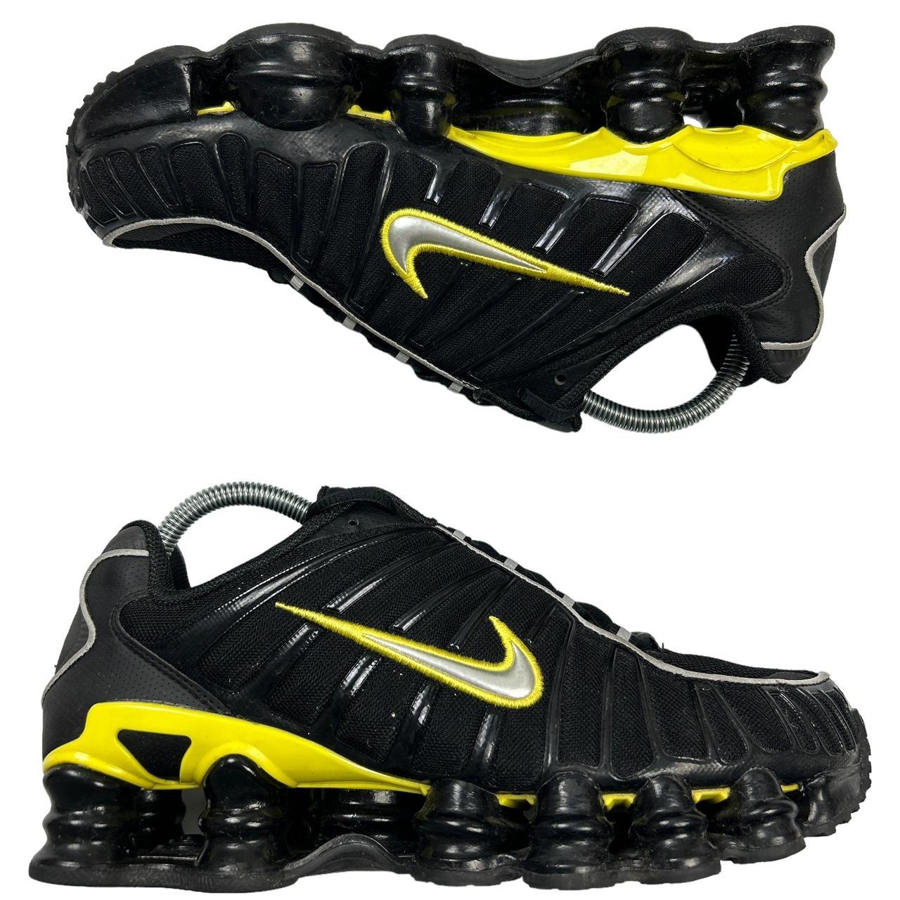 Black and yellow nike shox best sale