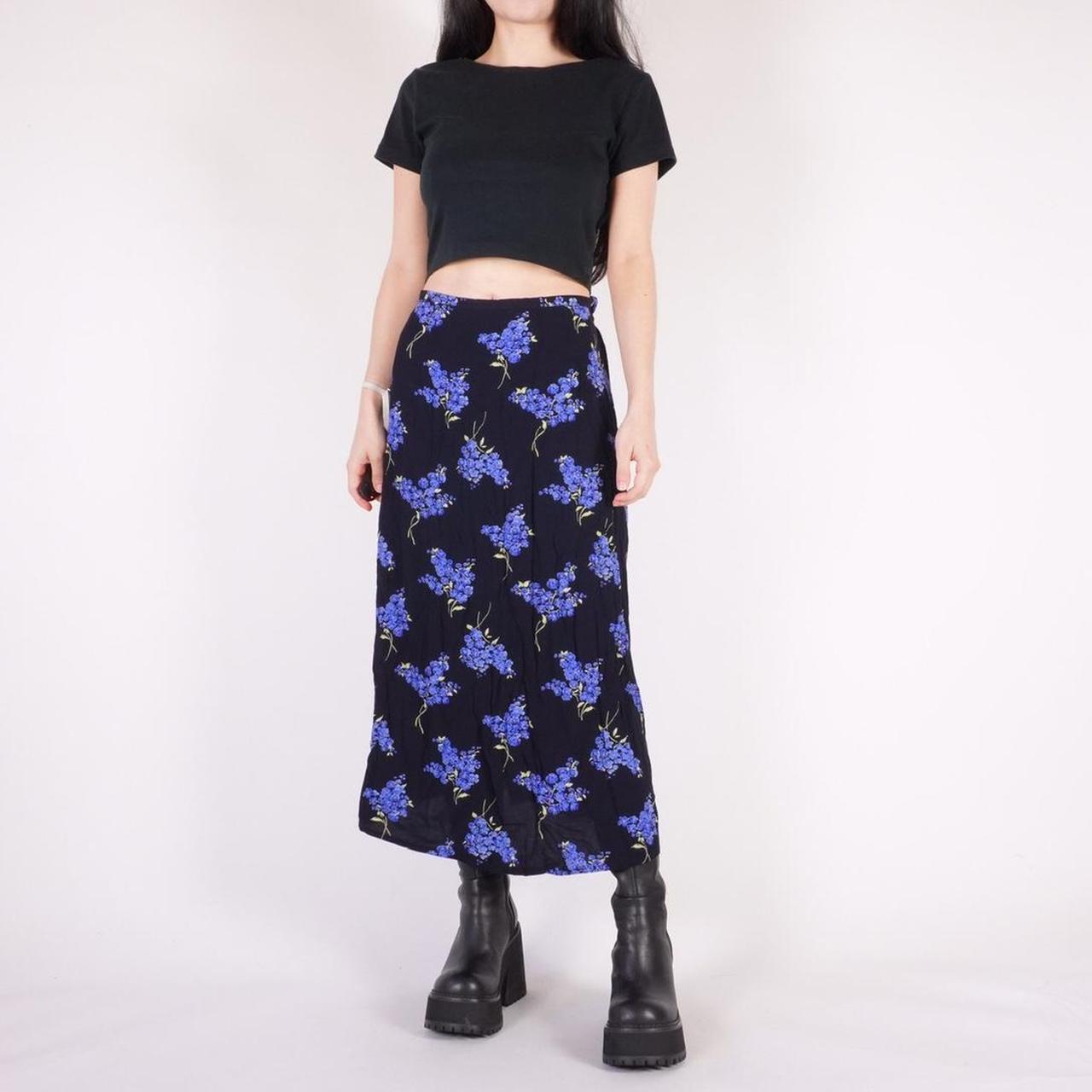 Women's Black and Blue Skirt | Depop