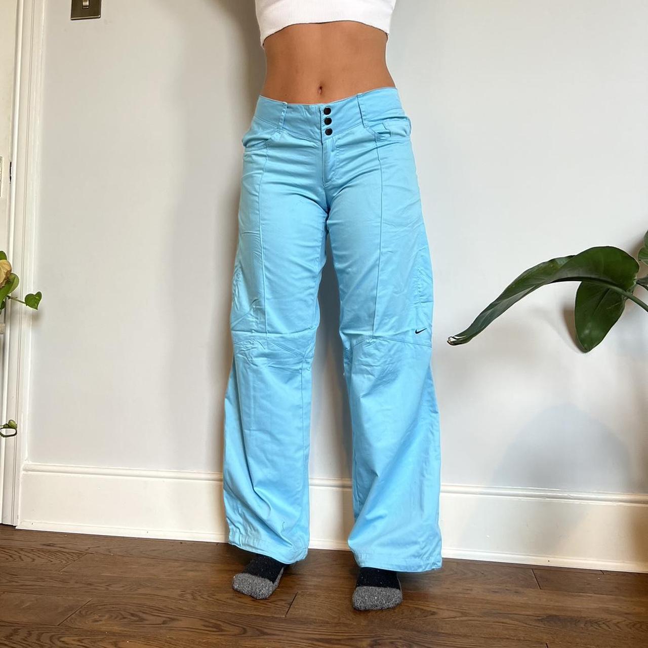 womens nike tracksuit joggers