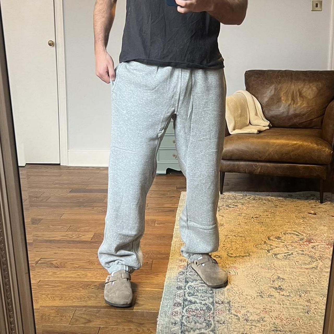 mens nike joggers gray