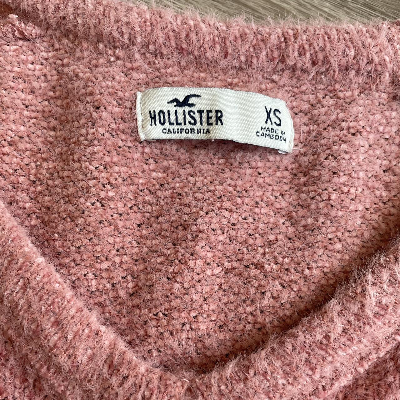 Hollister Coral Pink Fuzzy V neck Sweater. Slightly - Depop