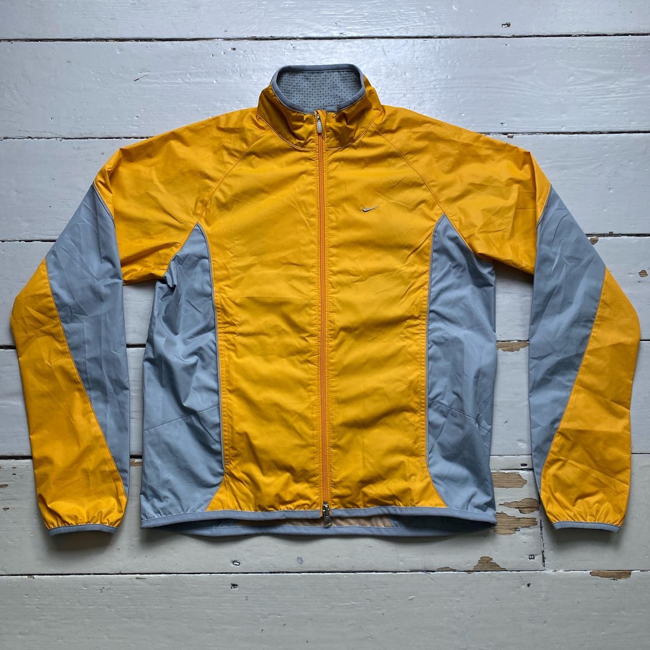 Nike ACG Vintage Clima Fit hotsell Windbreaker Jacket Yellow & Orange Packable