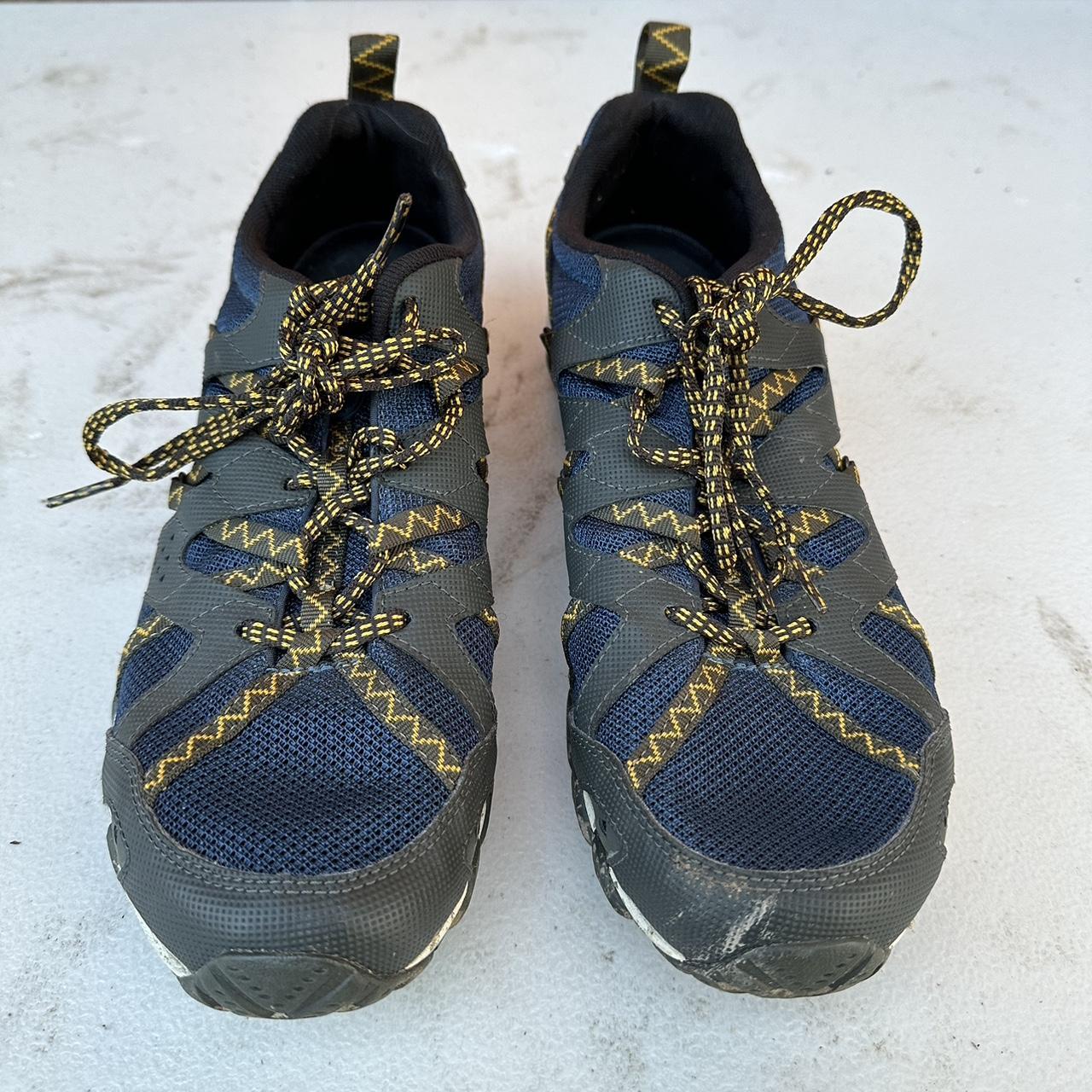 vibram running shoes