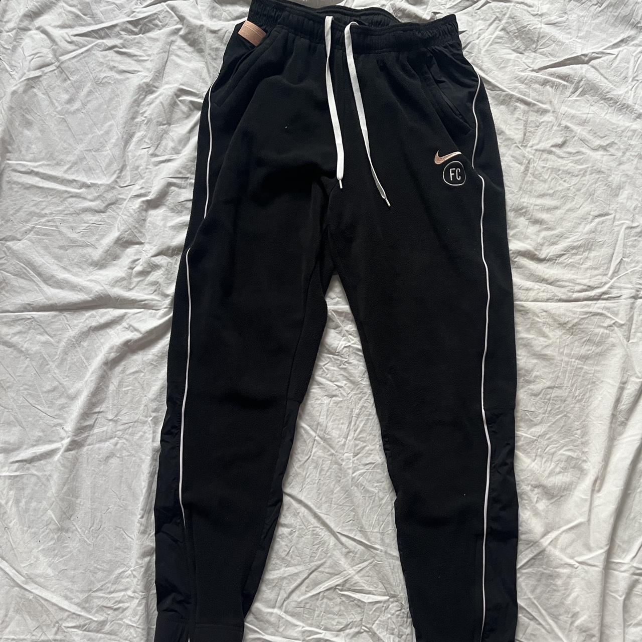 Nike Women's Black and Pink Joggers-tracksuits | Depop