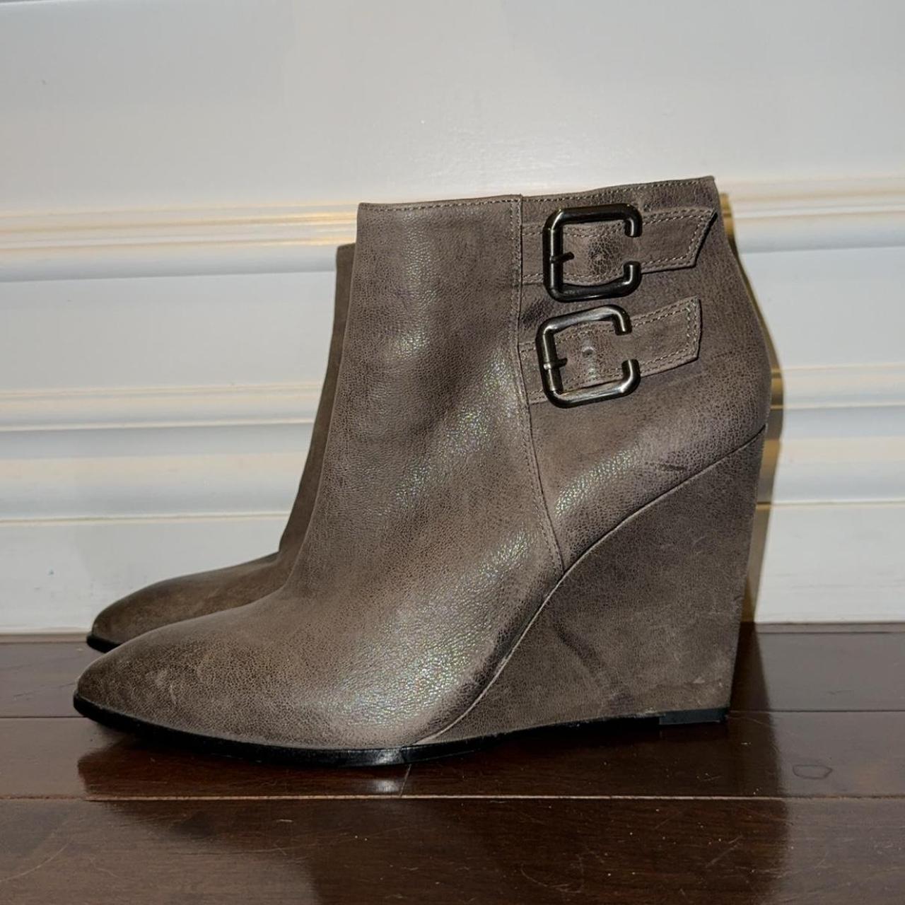 Vince Camuto Women's Grey and Silver Boots