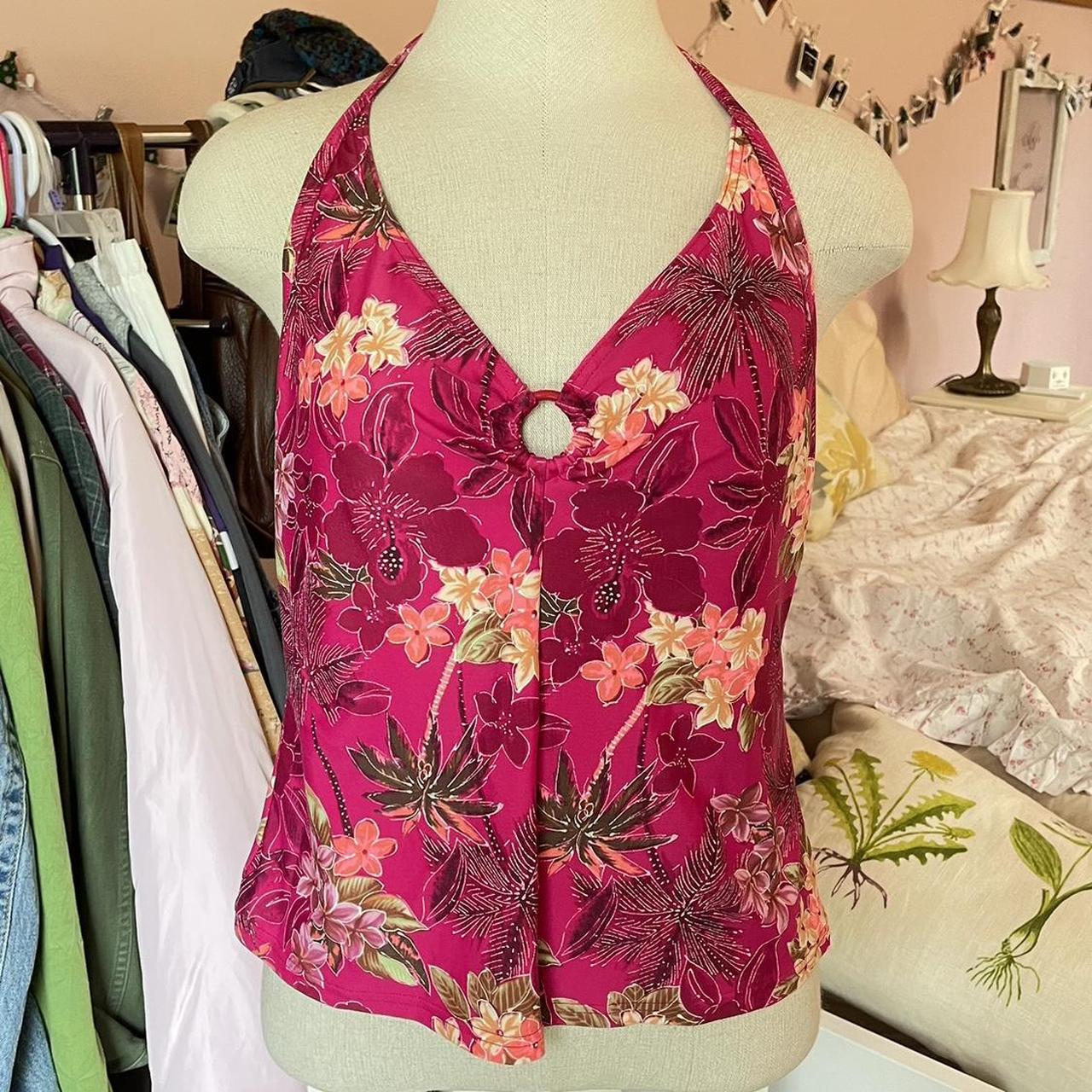 fuchsia / pink coconut girl Hawaiian tankini top... Depop
