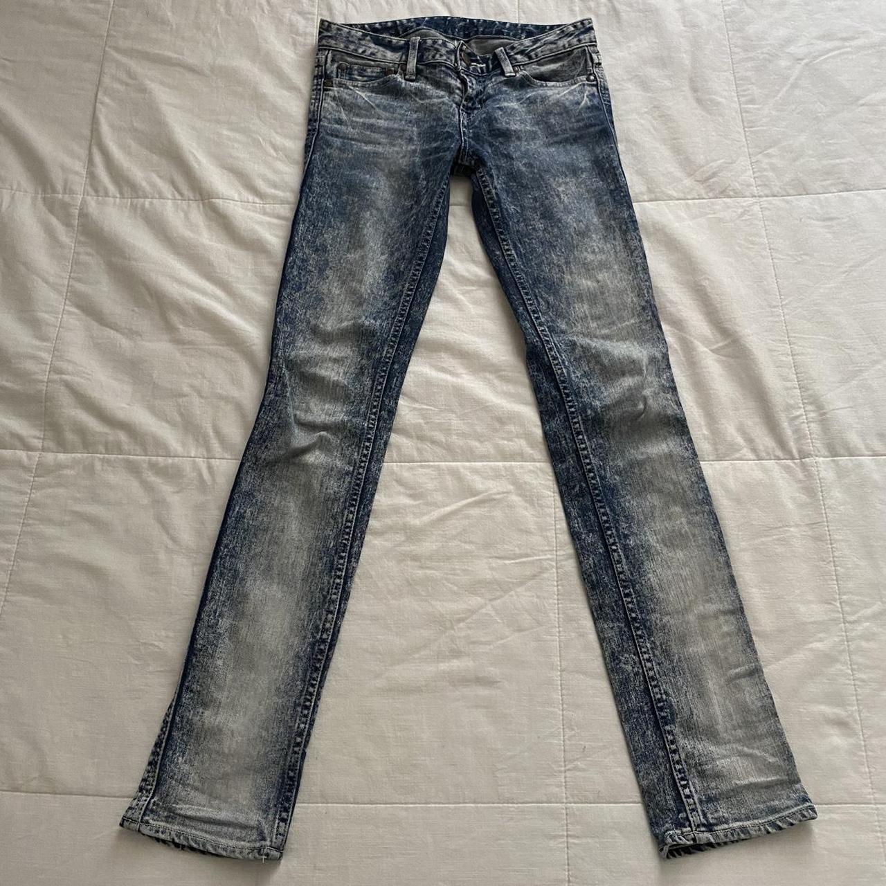 Distressed wash Moussy jeans size 25 x 31” inseam.... - Depop