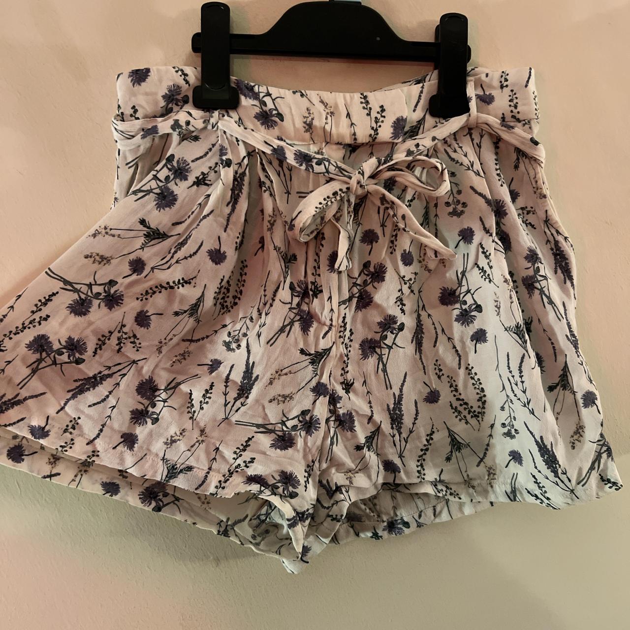 item listed by jeniwoolley