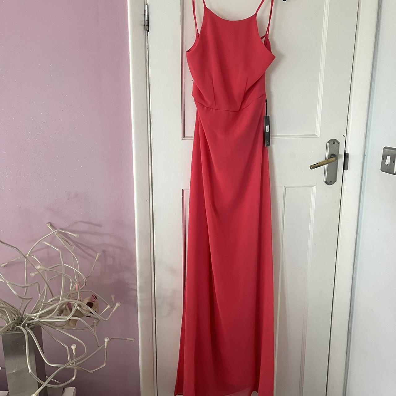 pink flowy maxi dress never worn Depop