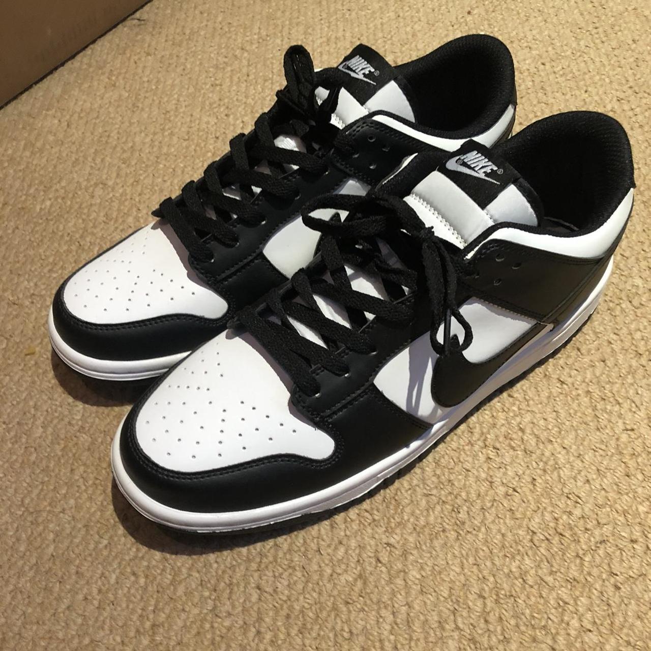 diamante nike trainers