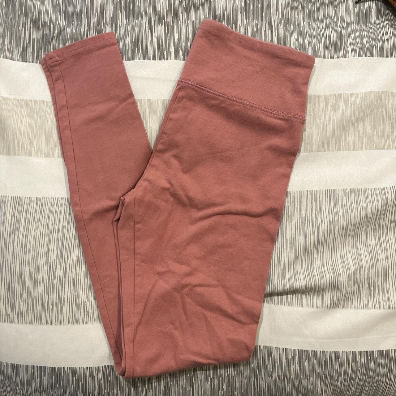 WILD FABLE pink leggings - Depop