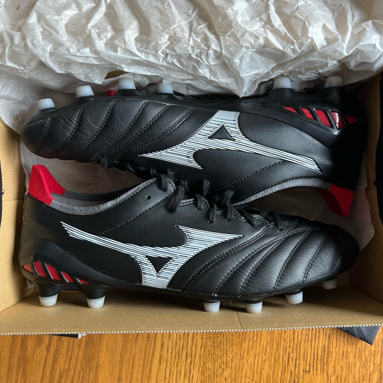 mizuno morelia professional model