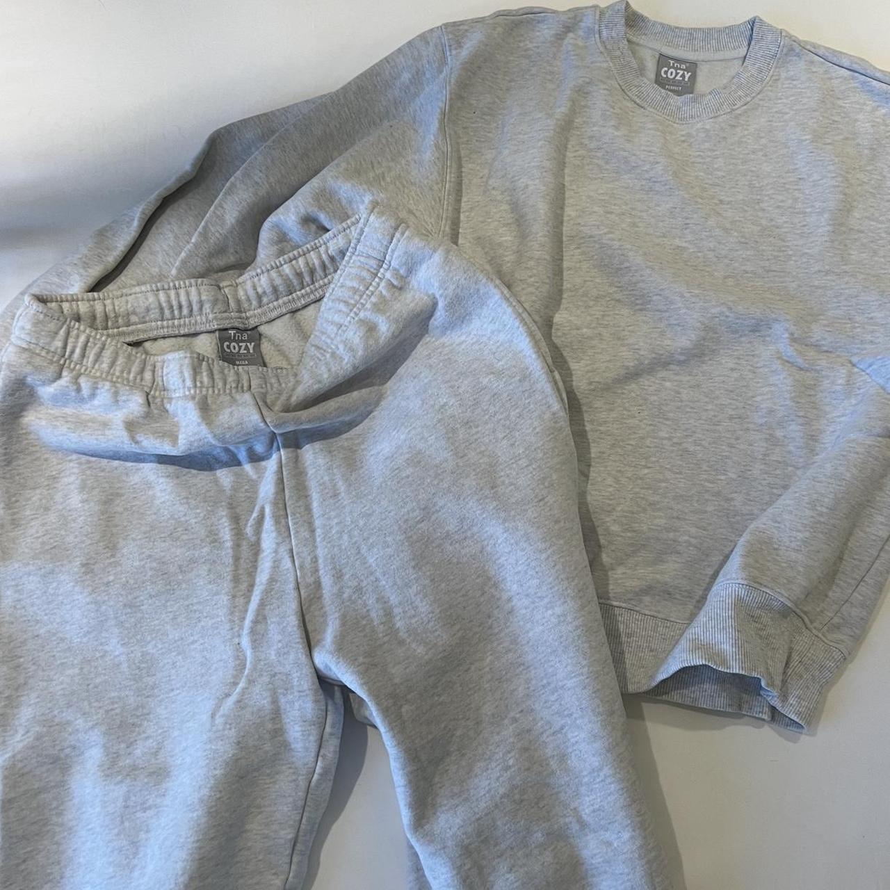 Aritzia TNA Cozy Fleece Set. Mega Cozy Fleece Sweats... - Depop