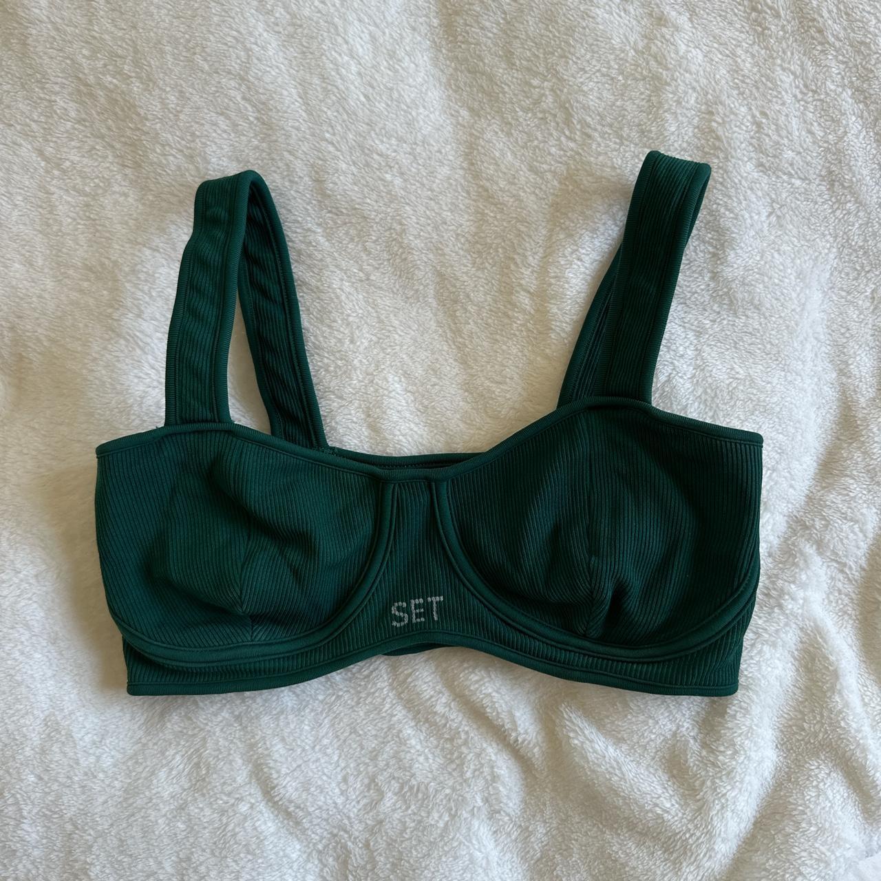 Set Women's Green Bra | Depop