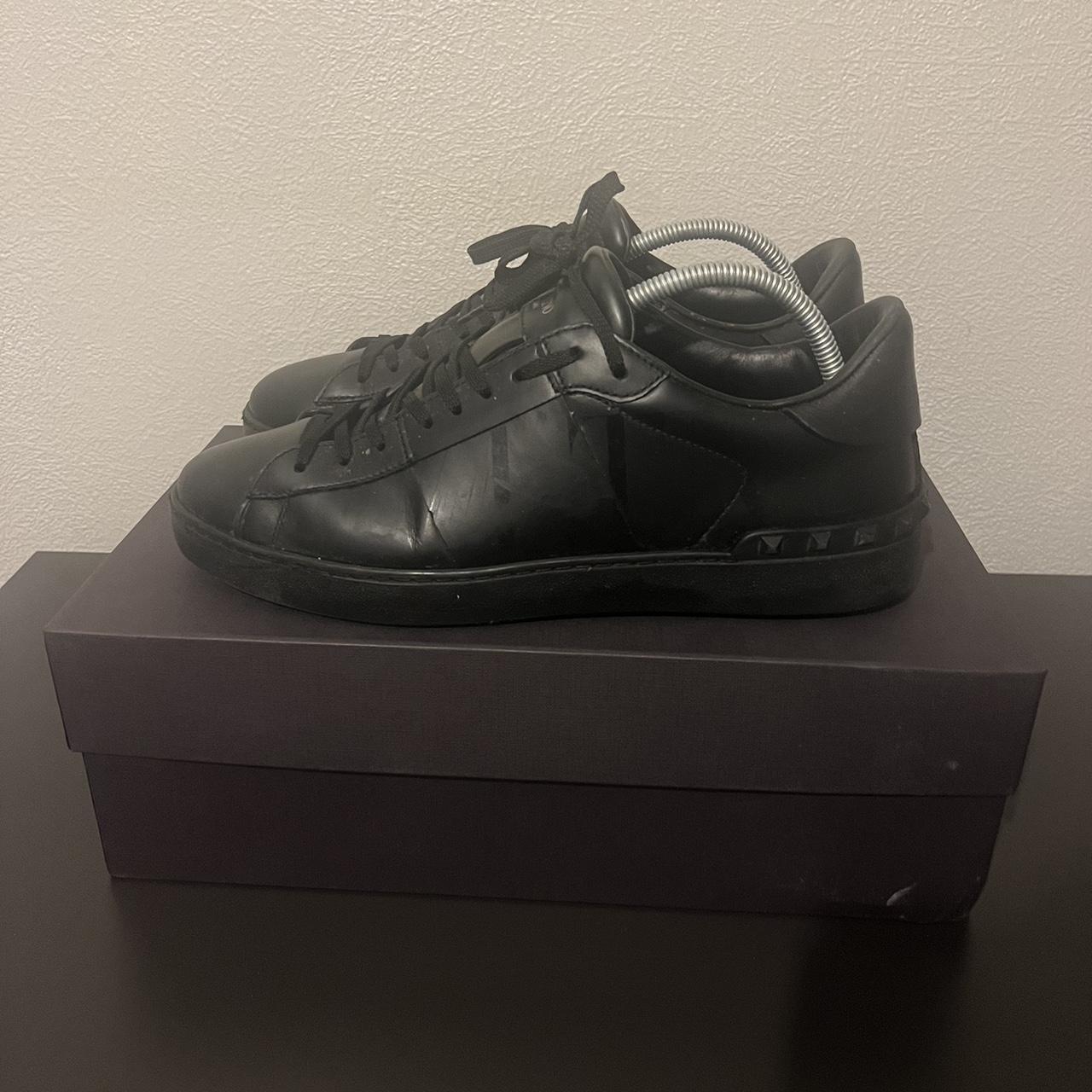 All black valentino outlet trainers