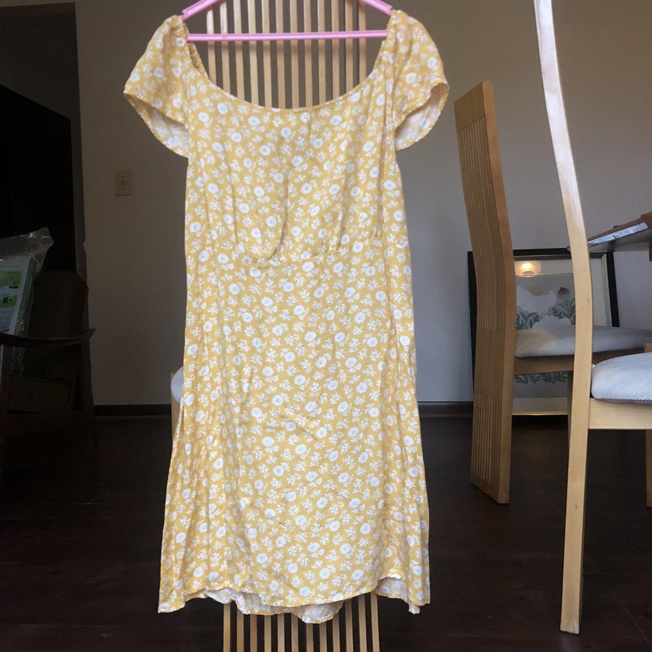 Mustard yellow floral reformation mini dress Size L - Depop