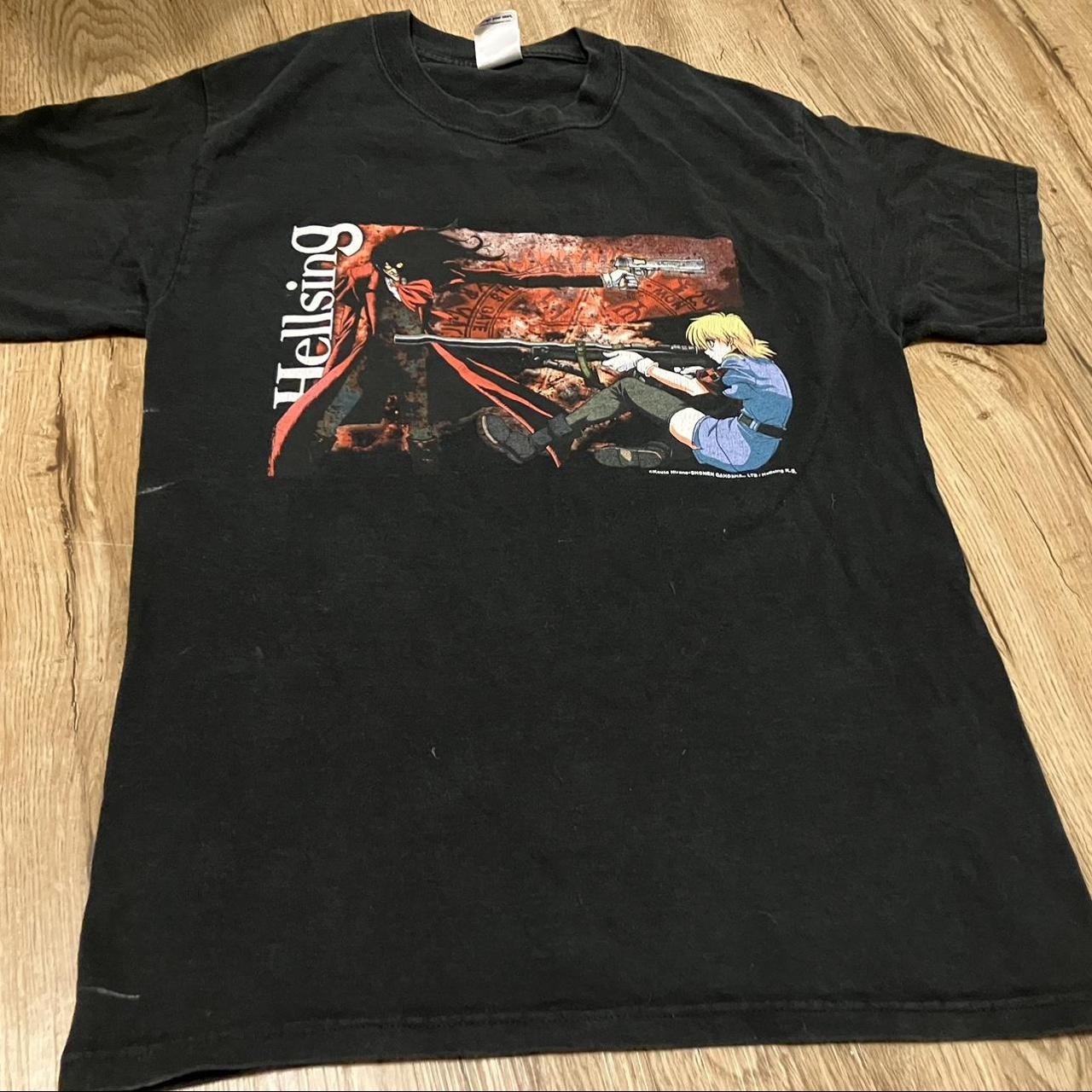 Vintage y2k HellSing anime shirt excellent condition...