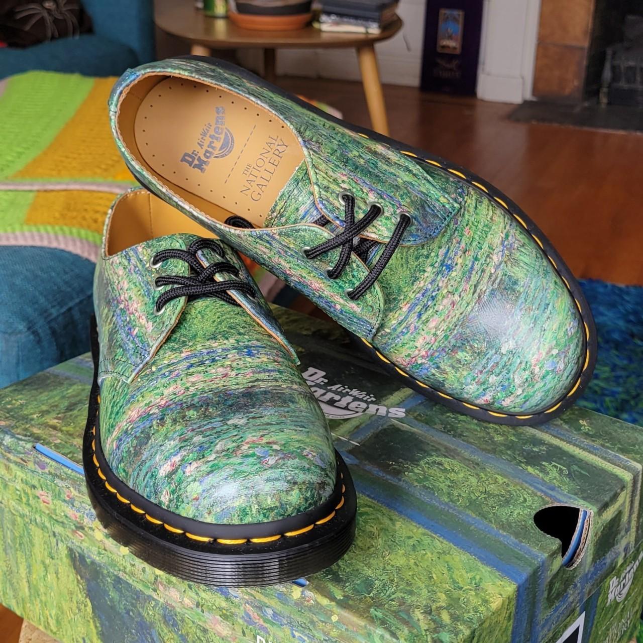 Dr martens monet canvas online