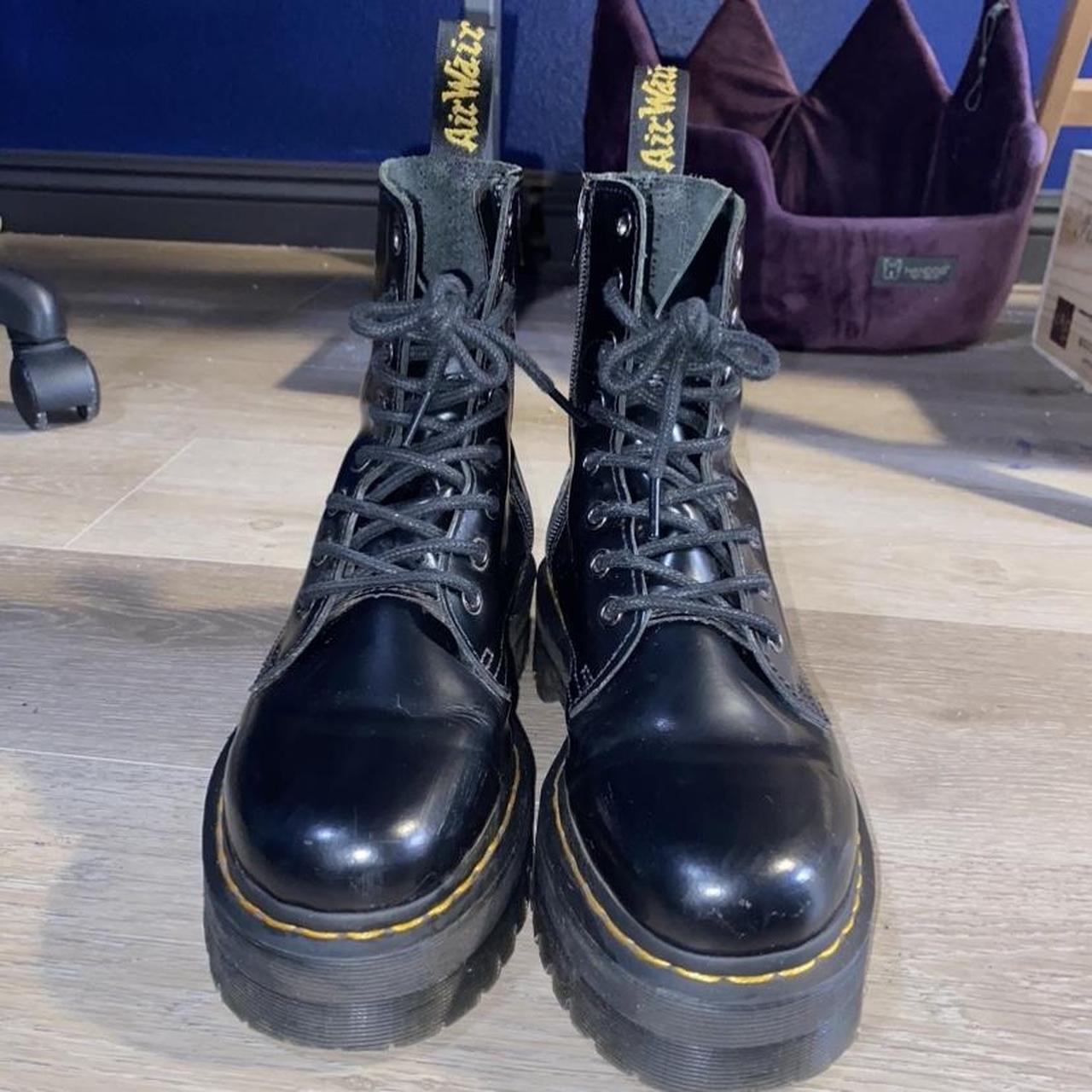 Used doc shop martens womens 8