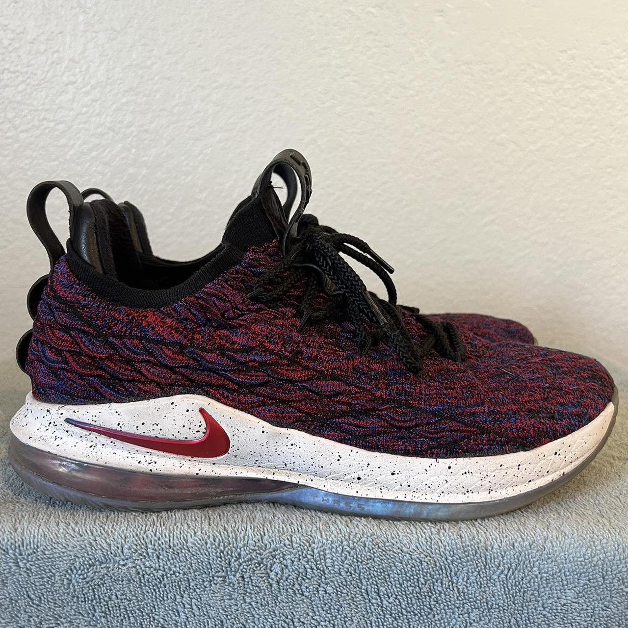 Nike lebron 15 low sales supernova