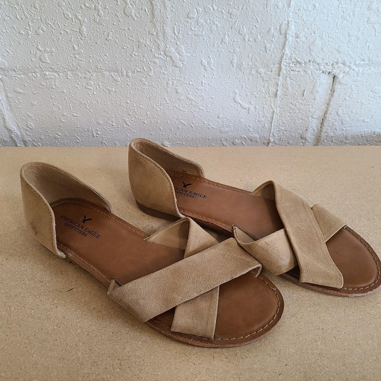 American eagle store closed toe sandals