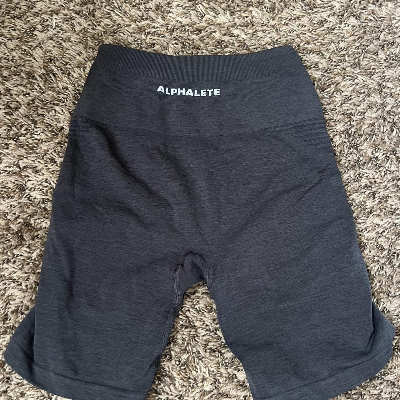 Gray alphalete leggings. Barely worn. Size medium - Depop