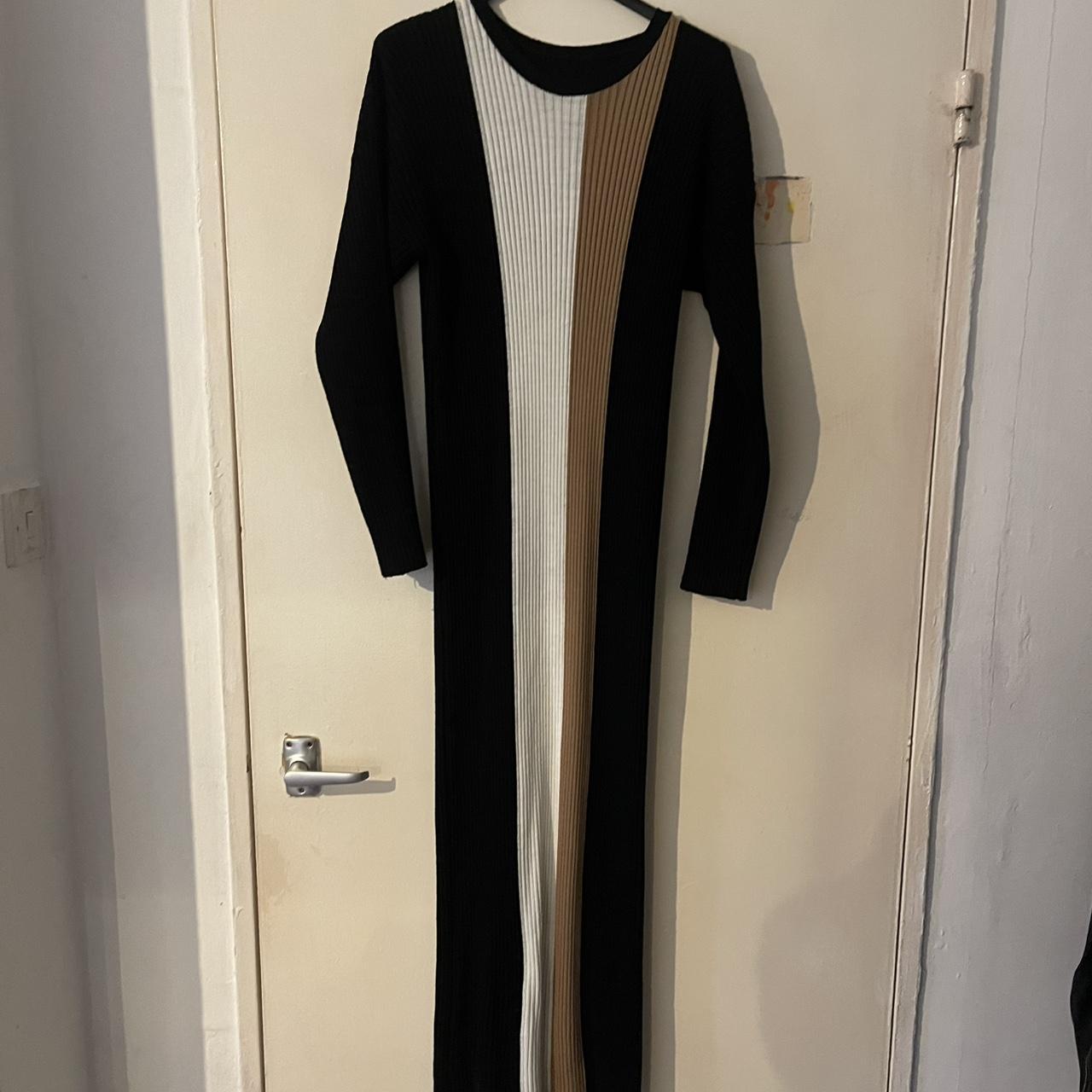item listed by _mycloset99_