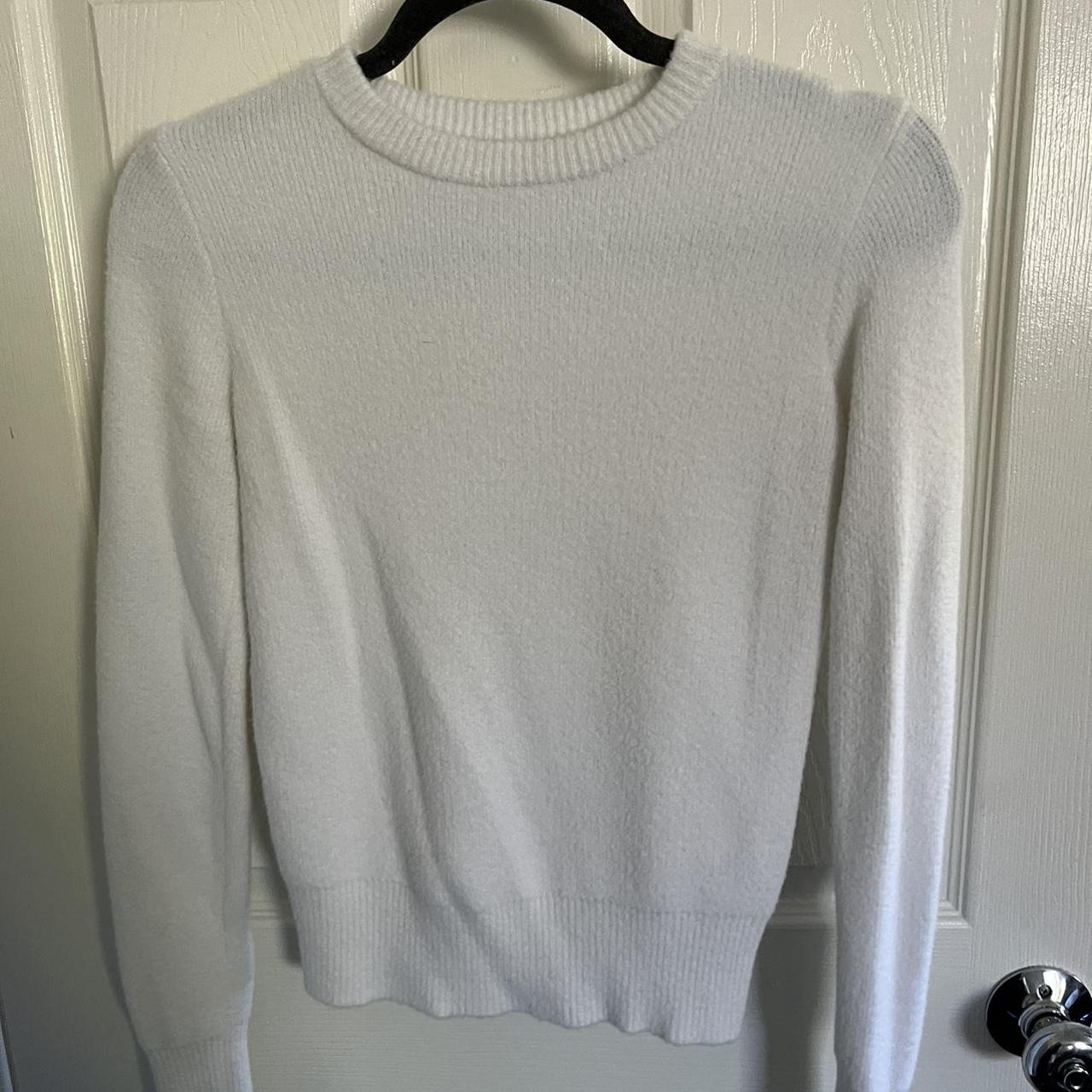 Zara white sweater Worn once Sorry for the wrinkles 🫶🏼 - Depop