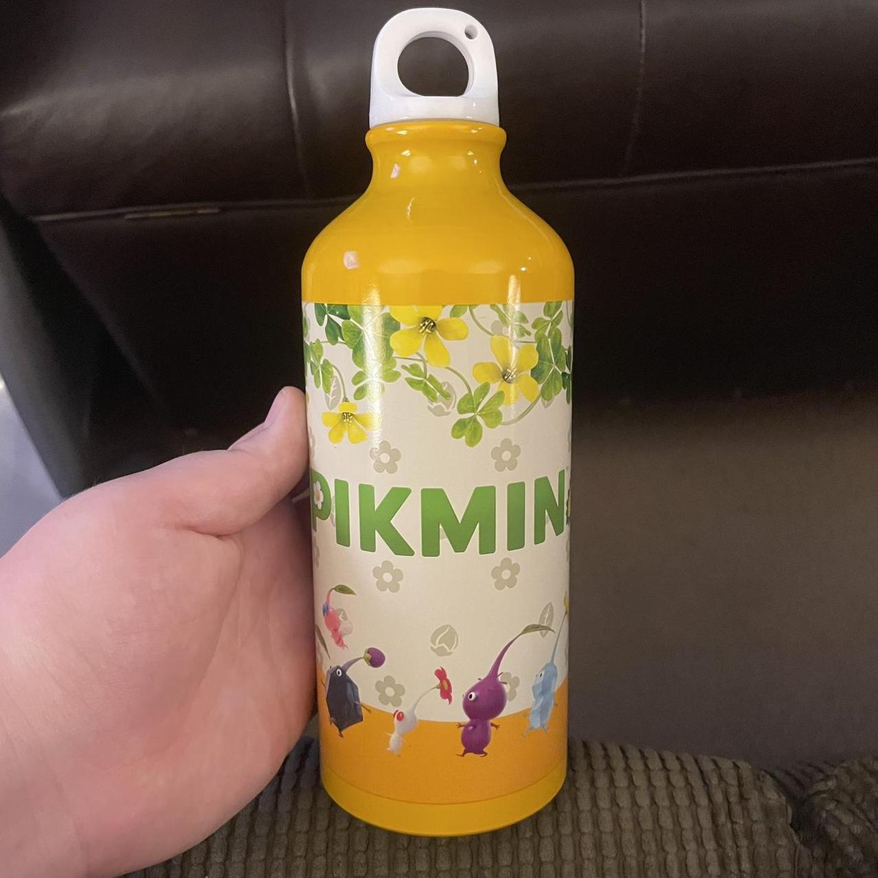 Pikmin 4 with Exclusive Stainless Steel Water Bottle - Nintendo