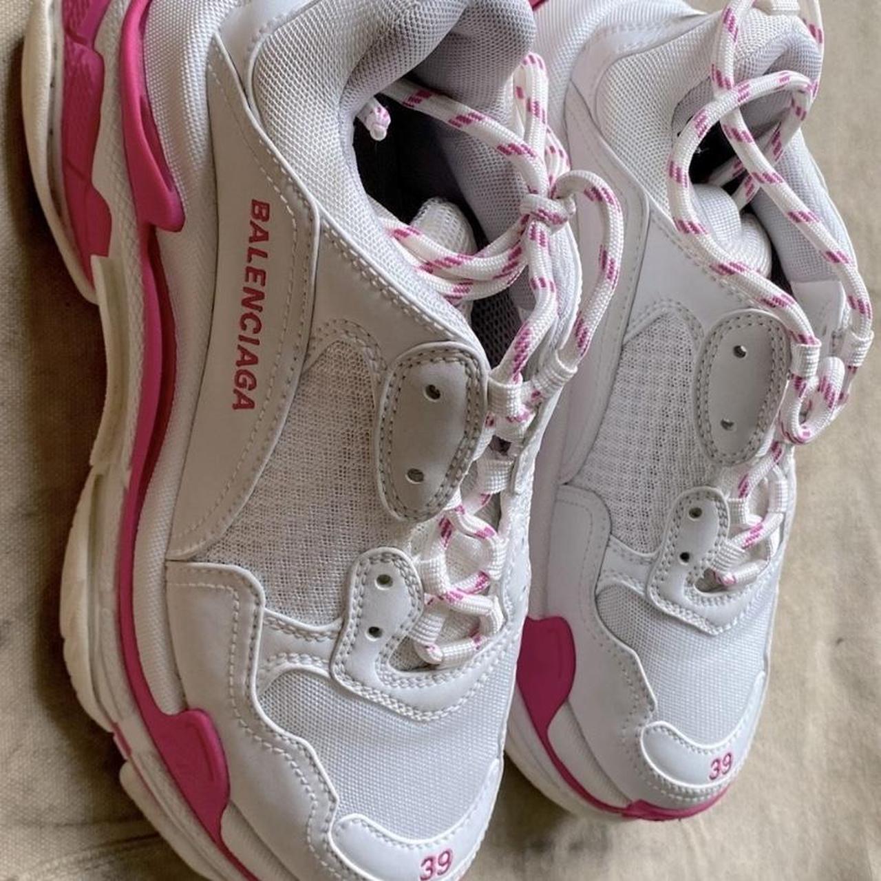 Balenciaga triple s womens pink hotsell