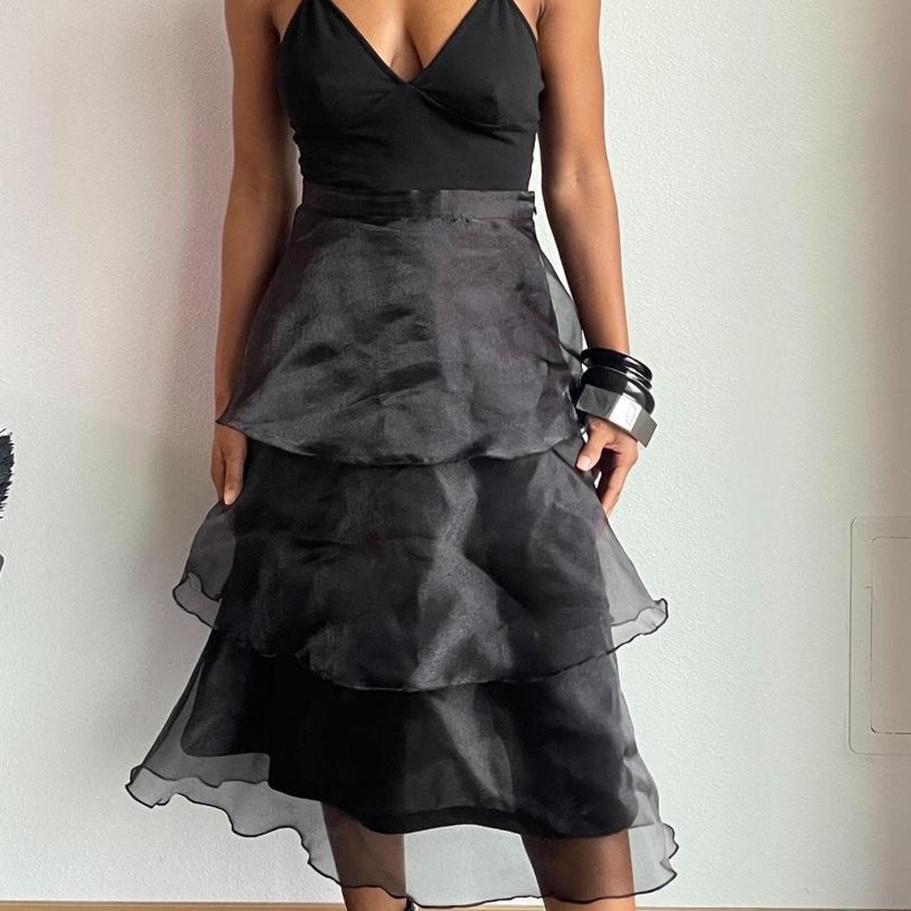 H&M Layered Midi Black Skirt Size: