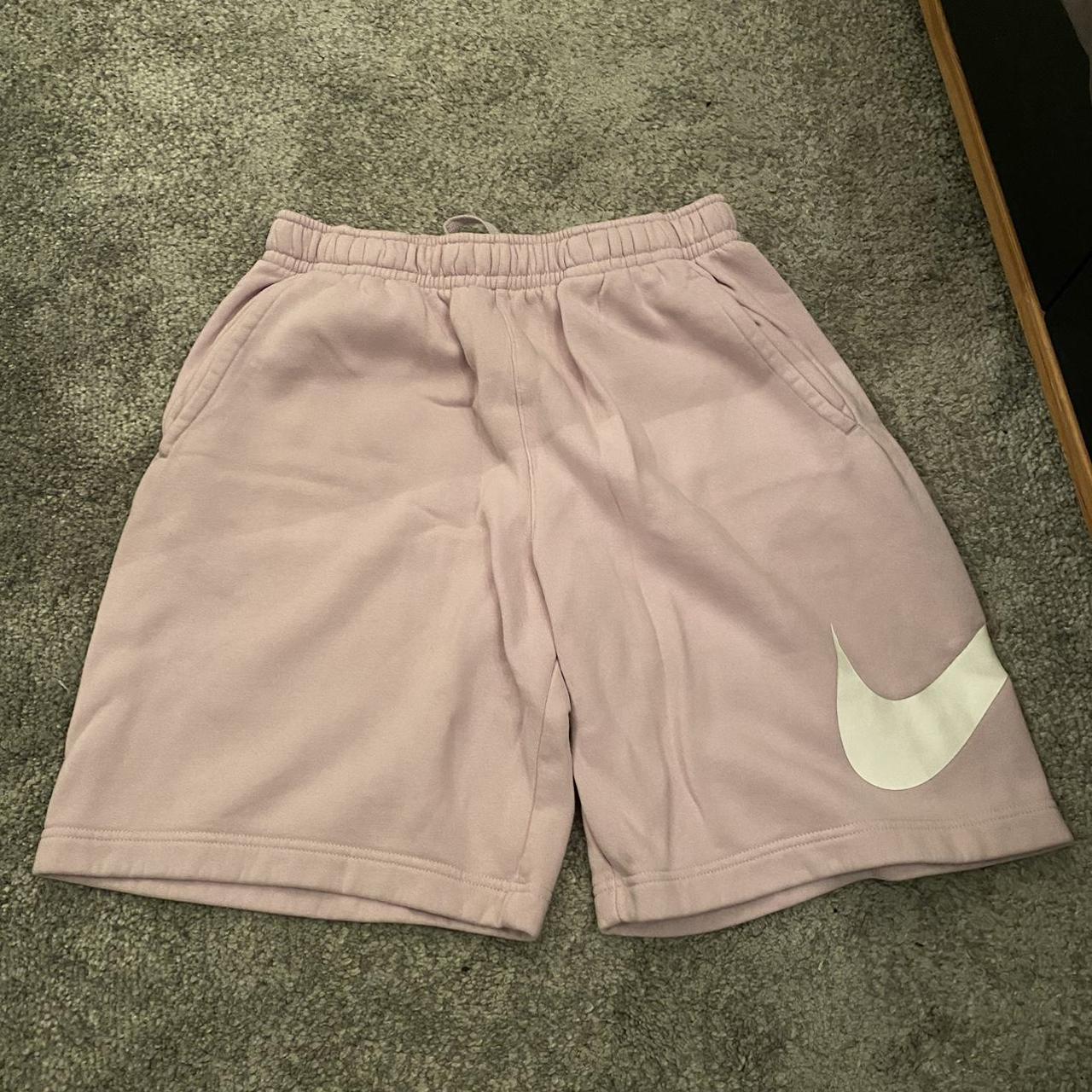 Nike Men's Pink and White Shorts | Depop