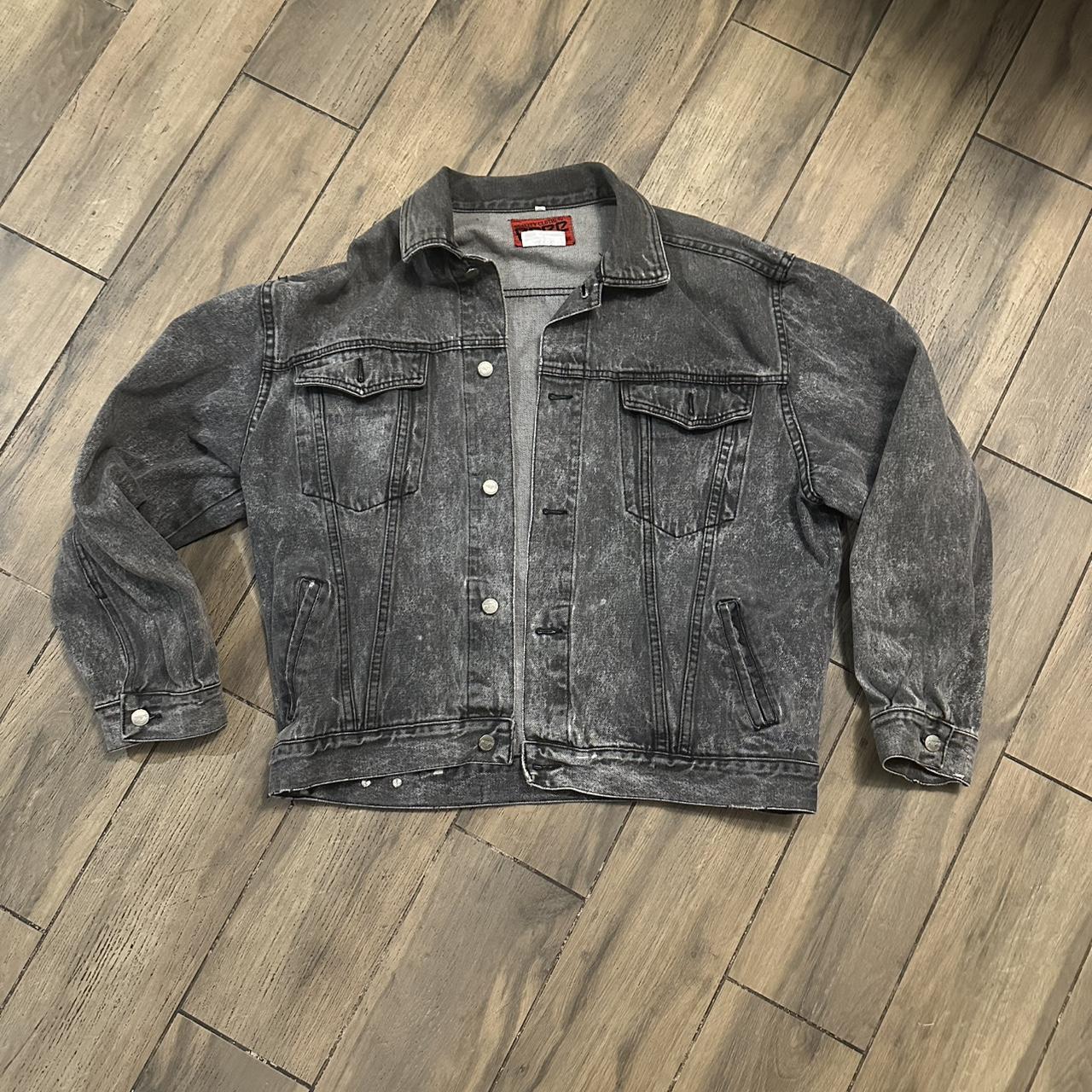 item listed by jestersthrift