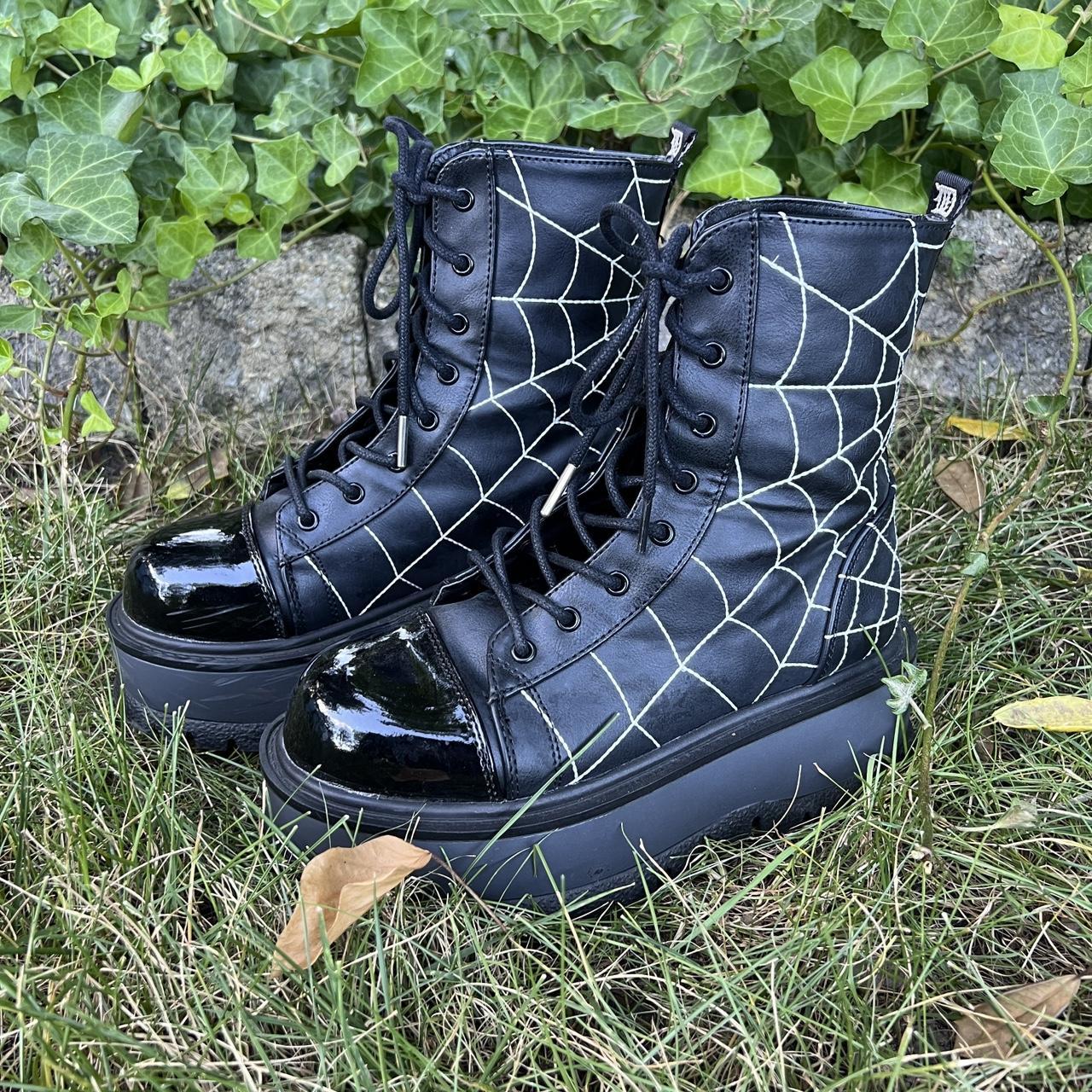 item listed by punkspicelatte