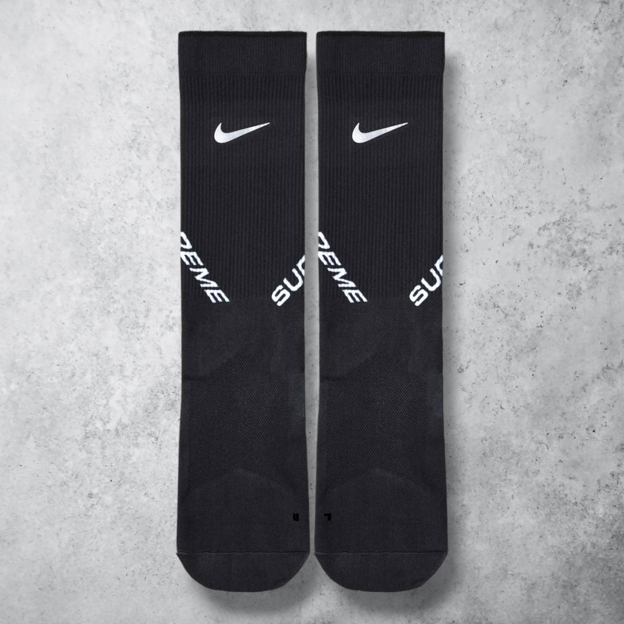 Supreme x Nike Crew Socks BRAND: SUPREME x | Depop