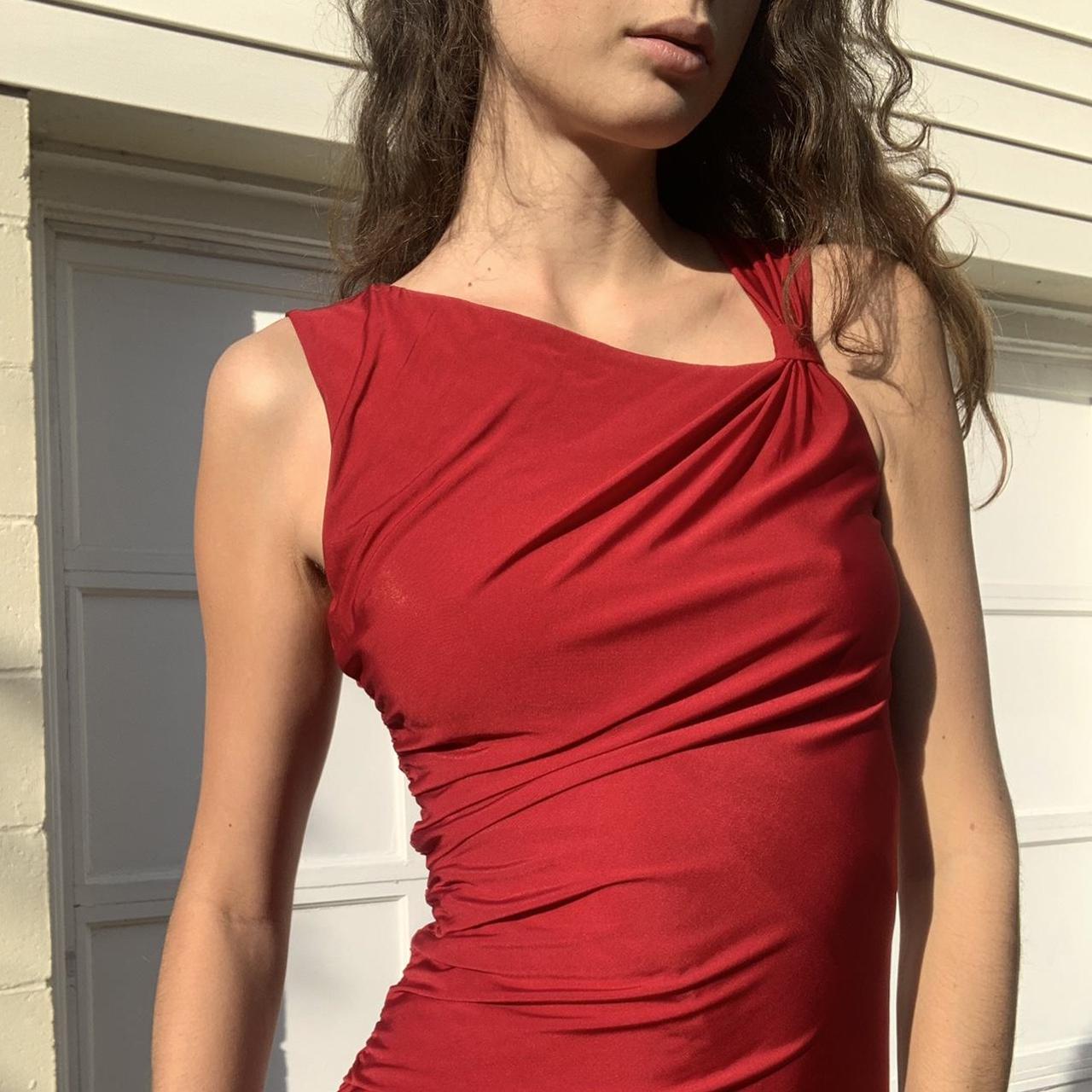 Iconic deep red romantic midi maxi elegant formal