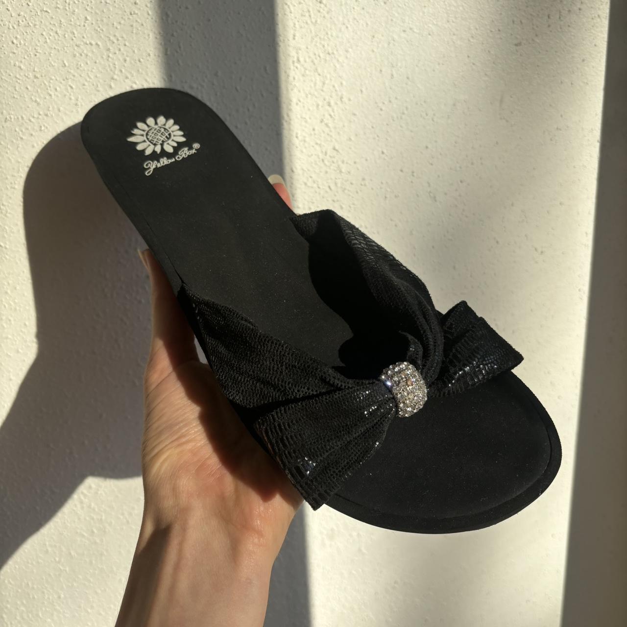 Super cute y2k early 2000s flip flop wedge/platform... - Depop