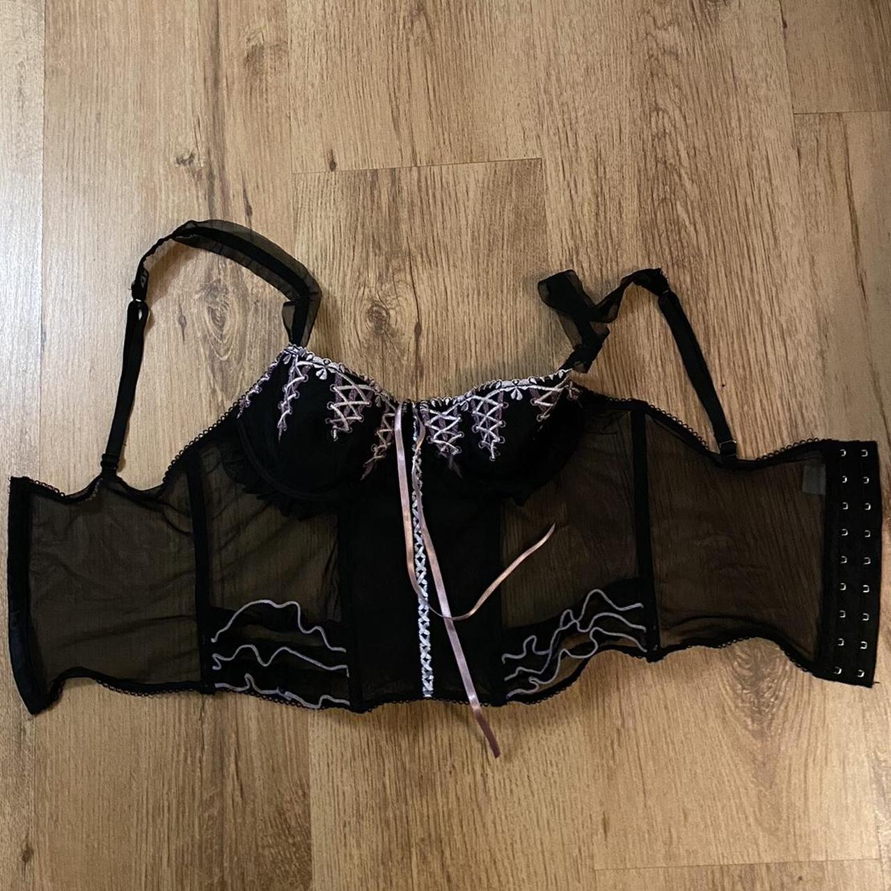 item listed by elliezee