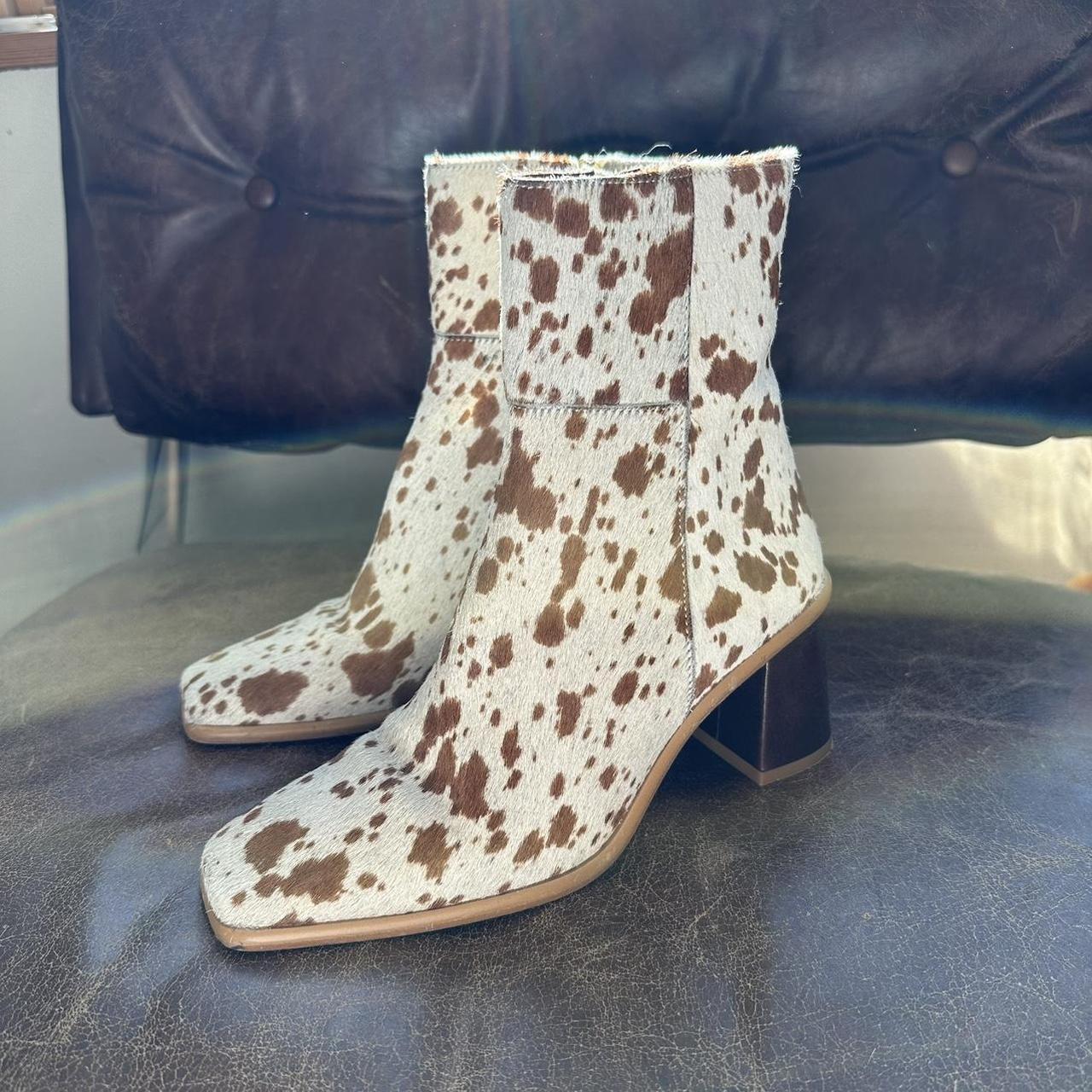 alohas cow print boots
