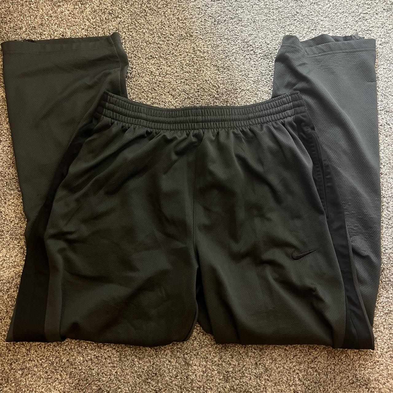 Tek Gear Men's Pants Size Large Black Waist: - Depop
