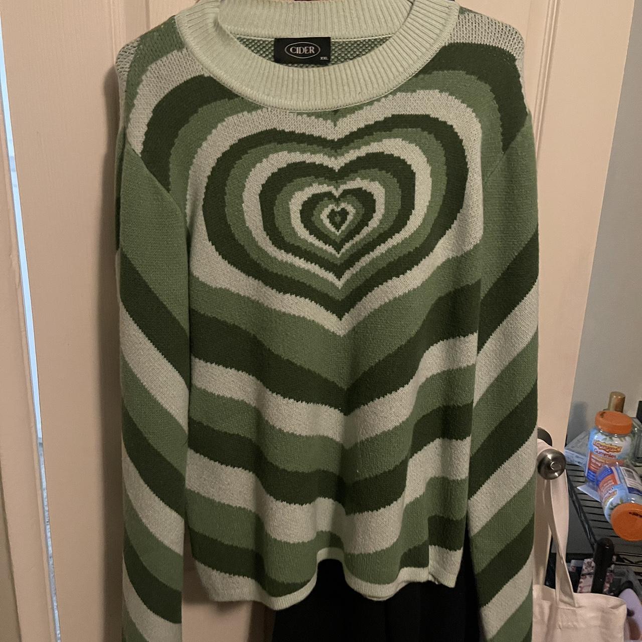 Cider Green Heart Crewneck!! 💚💚💚 Size XXL ahhh... Depop