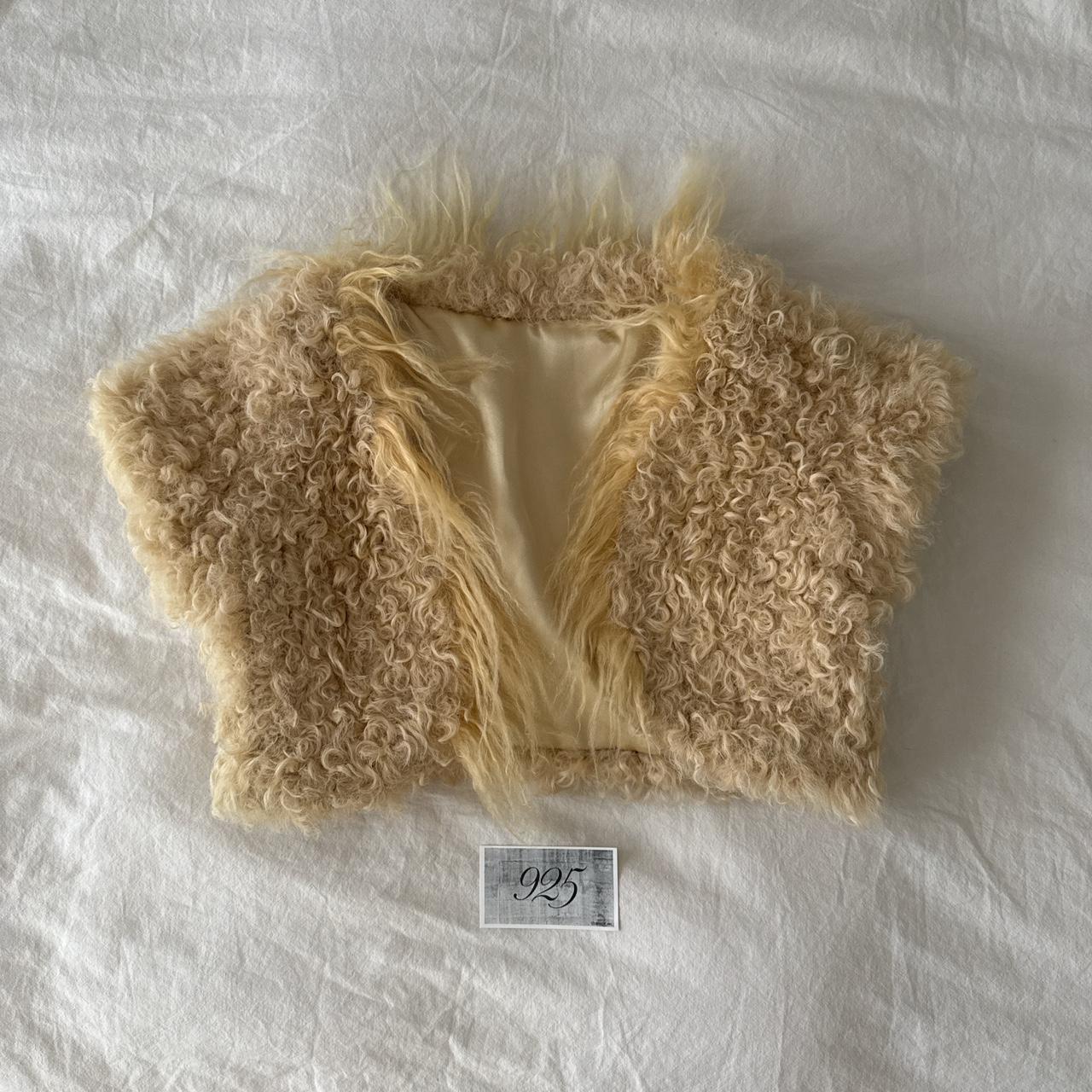 item listed by lucky7archive