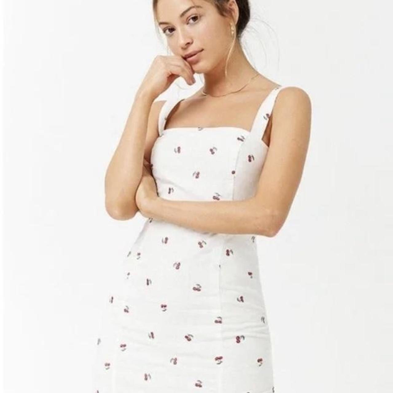 Cherry dress forever 21 best sale