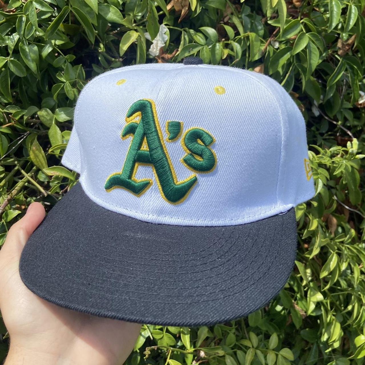 80's Vintage OAKLAND ATHLETICS (A'S) Trucker Hat