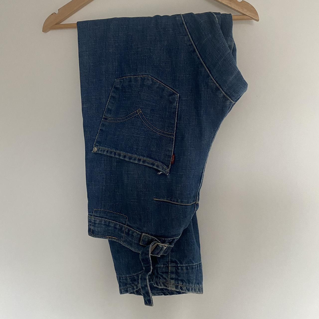 Levis hotsell twisted jeans