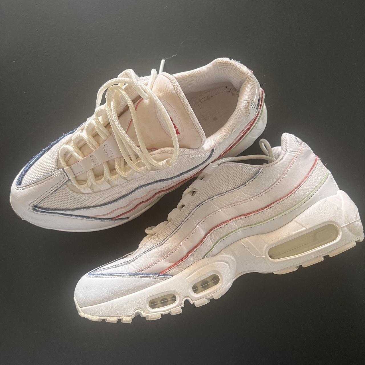 womens white nike 95