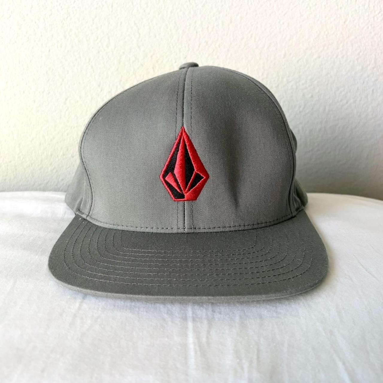 Volcom Men's Hat - Grey – VOLCOM gray snap back h… - image 1