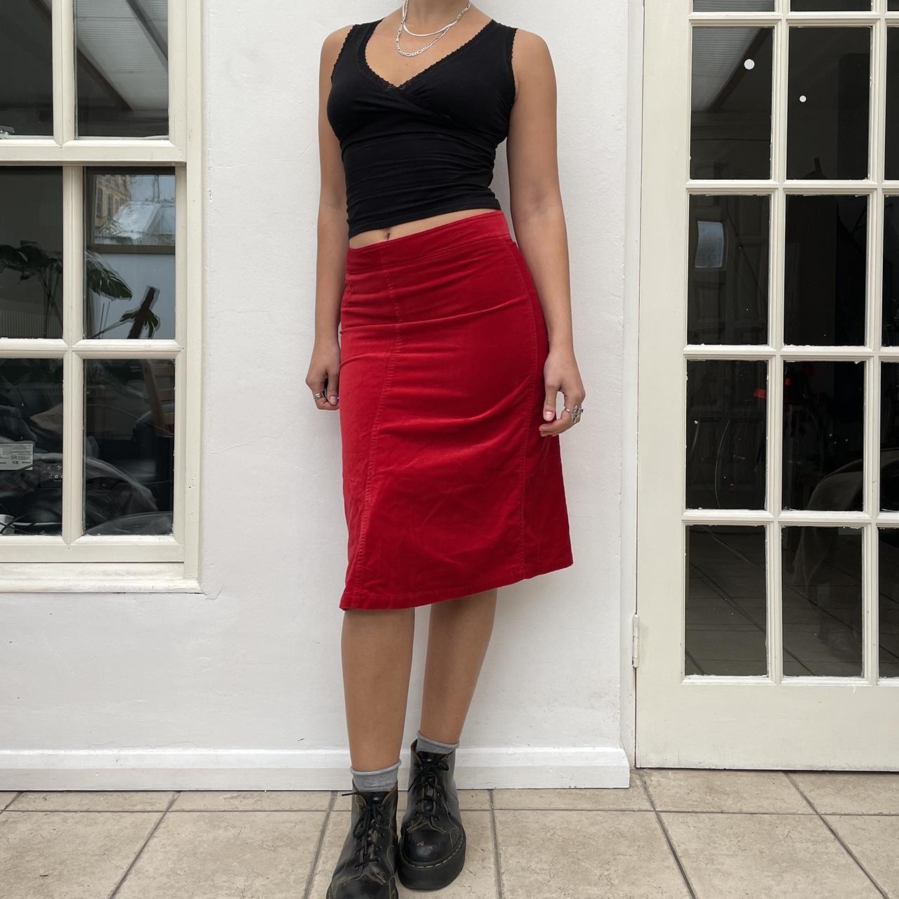 Vintage 90s/ early 2000s H&M red velour velvet Depop