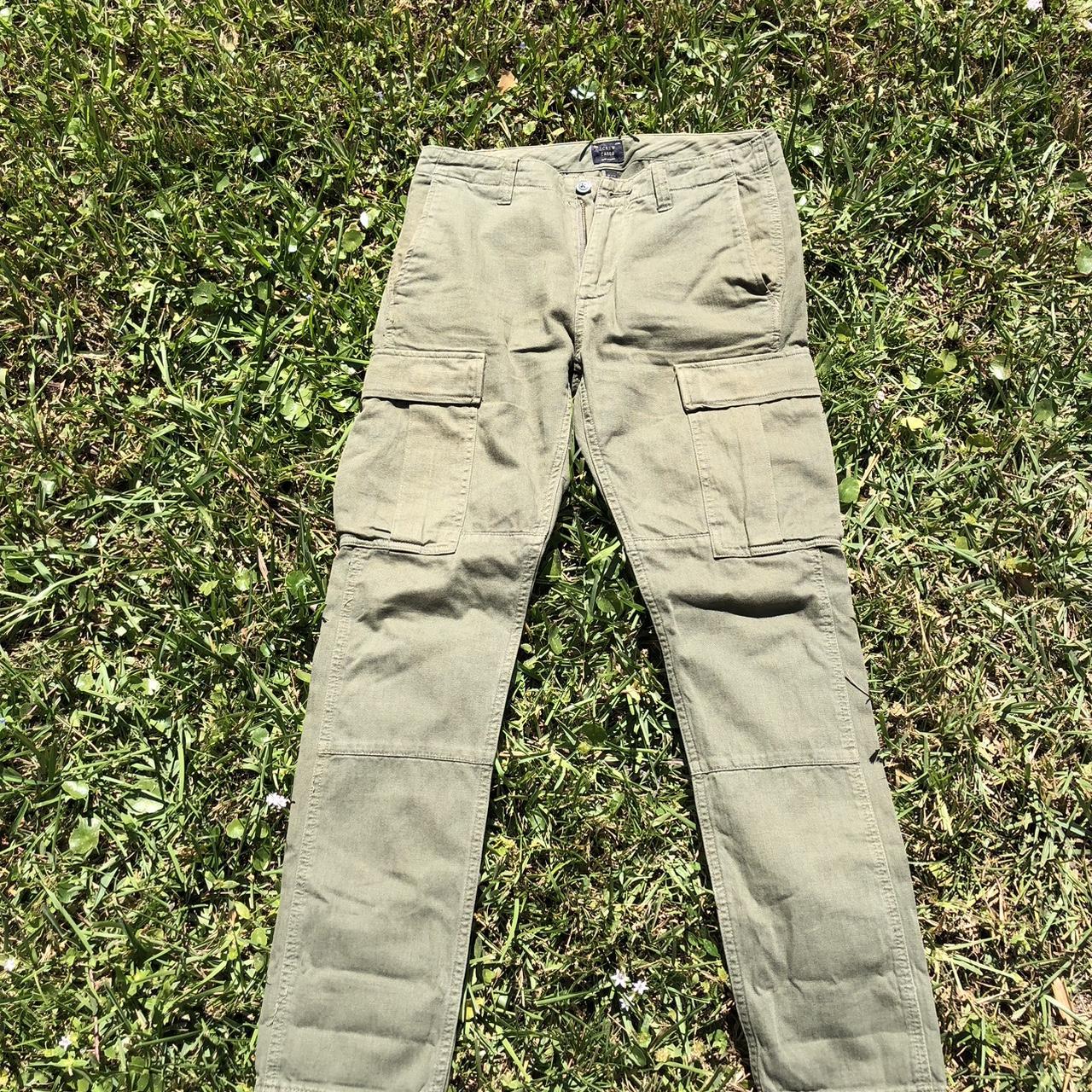 J Crew cargo pants 29/30 slimmer fit Light to no... Depop