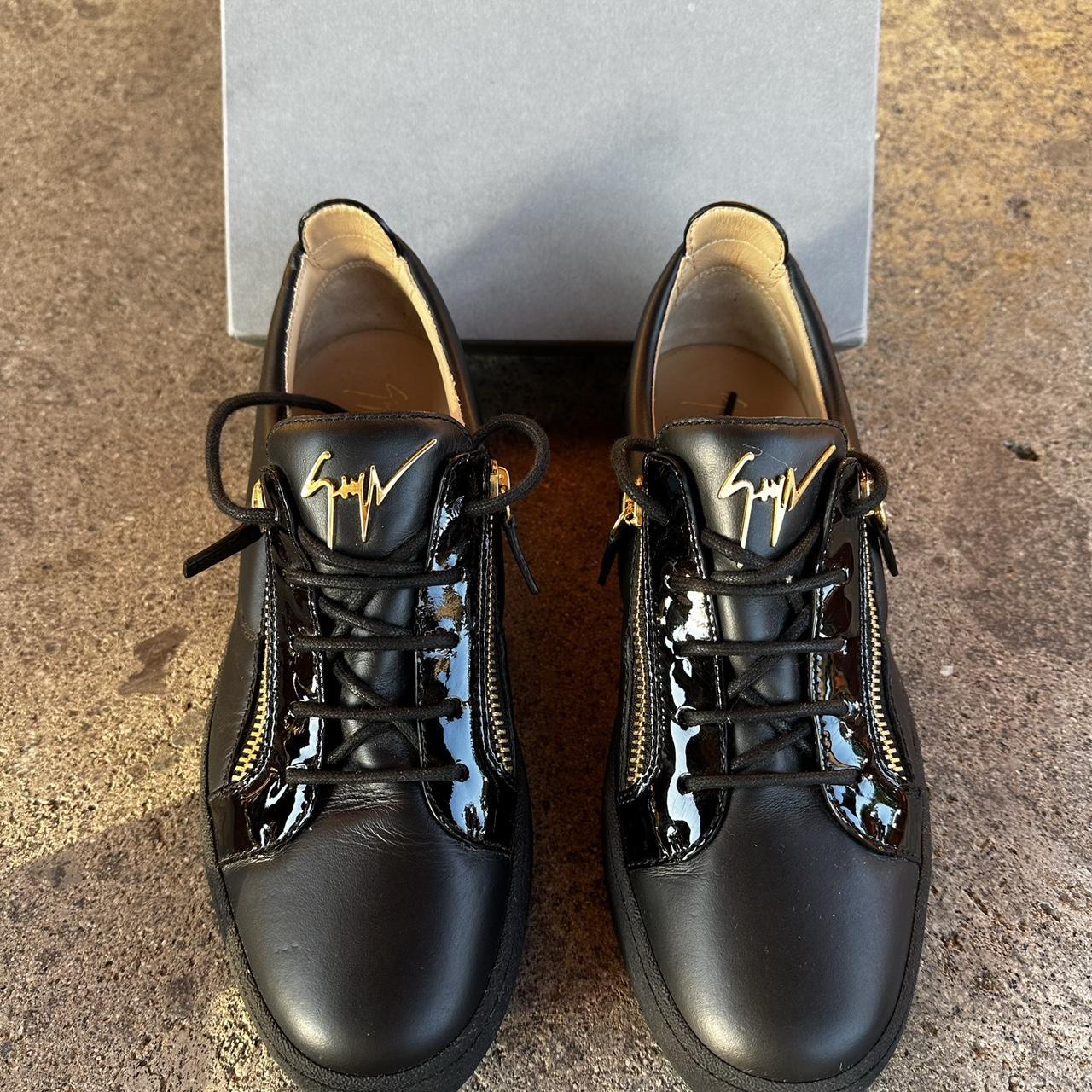 Christian Dior B30 size 43 open to serious offers | Depop